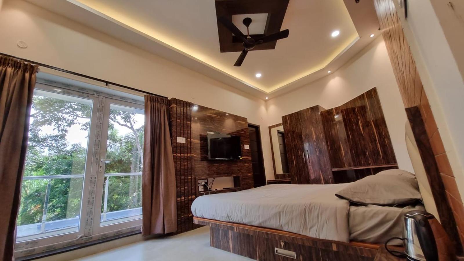 Melody Inn Luxury Home Stay イェールカードゥ 部屋 写真